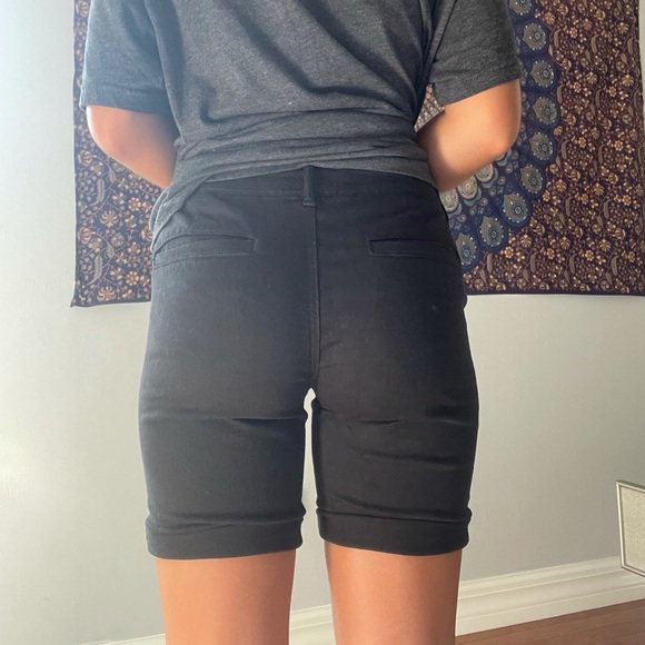 American Eagle Bermuda Short - Picture 2 of 4